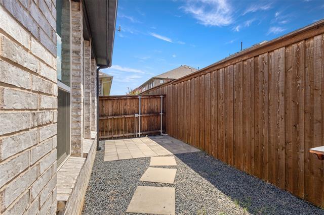 Building Photo - 2228 Briar Ridge Trail
