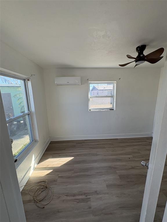 Building Photo - 1836 SW Harlem Cir