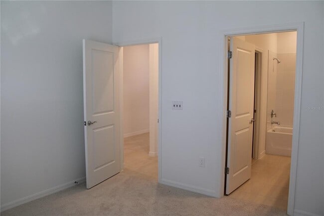 Building Photo - 5816 Dancing Willow St