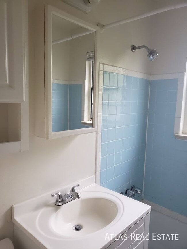 Building Photo - 3759 Wolff St