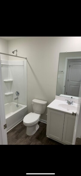 Building Photo - 55 Pepperwood Dr