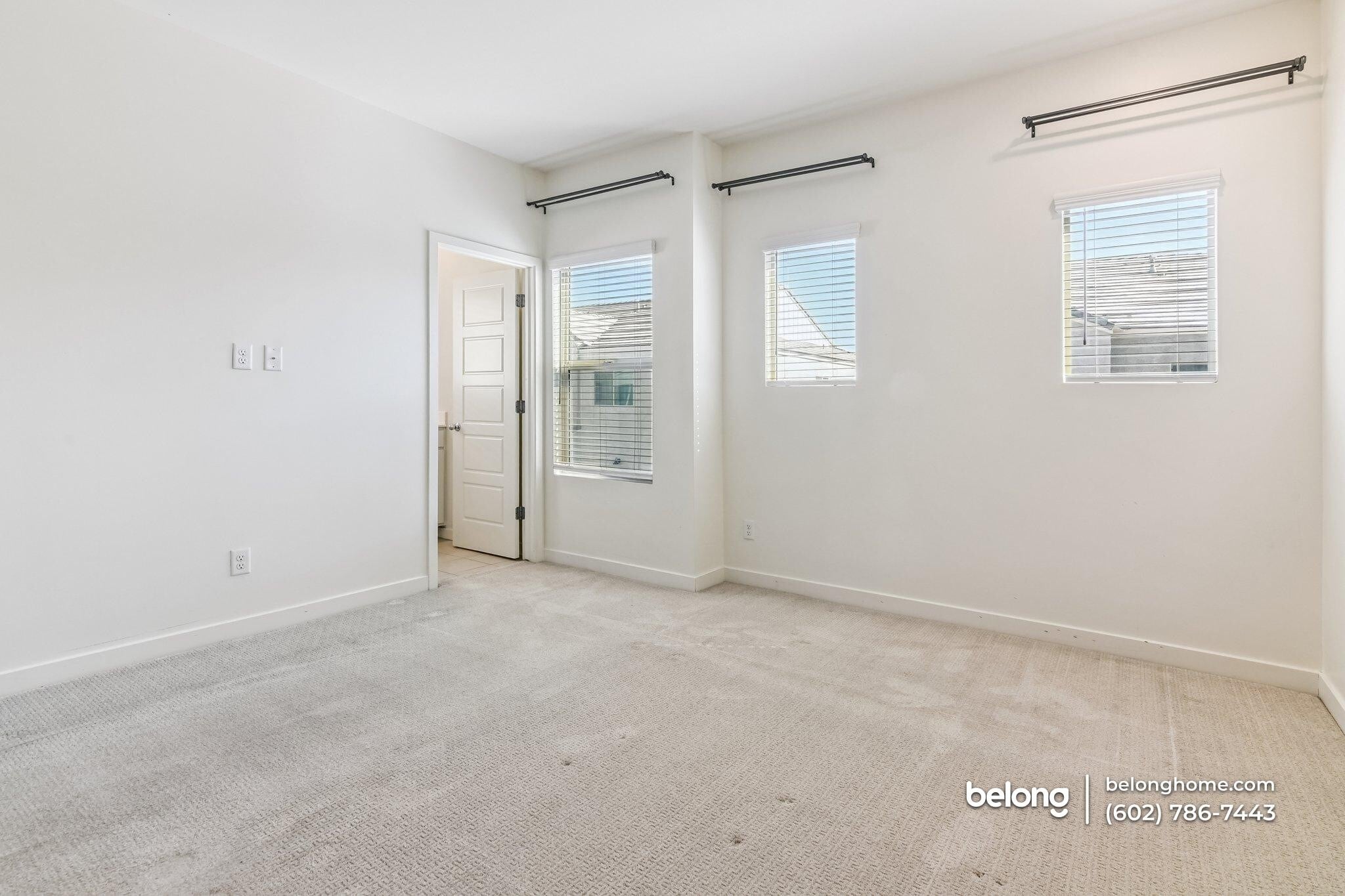 Building Photo - 8192 N 22nd Dr