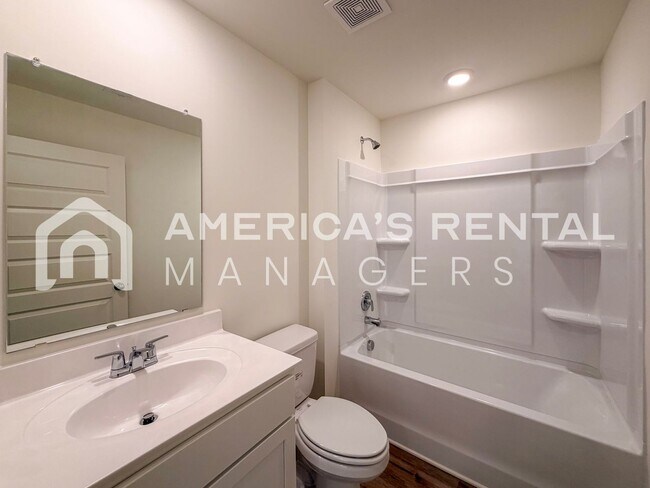 Building Photo - New Construction Home for Rent in Tuscaloosa, AL!