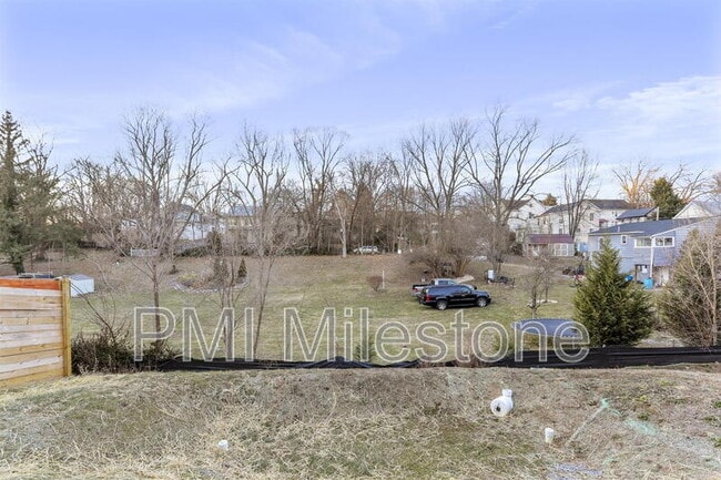 Building Photo - 530 N Third St