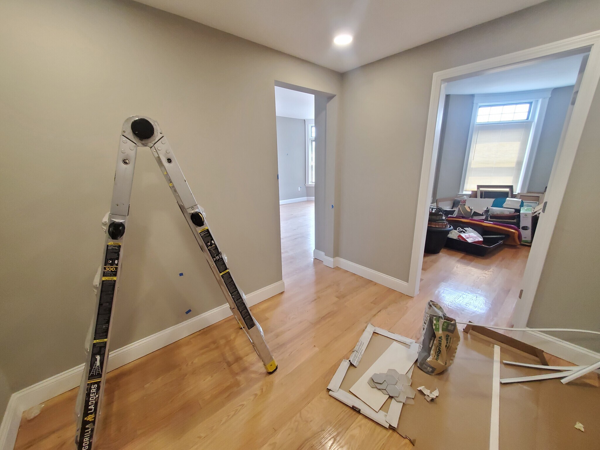 Building Photo - 1914 Beacon St