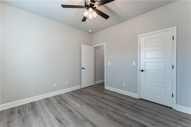 Building Photo - 2312 John W Montgomery Cir