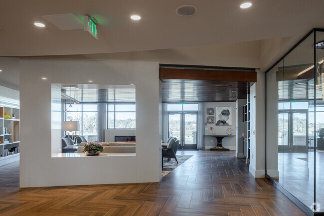Lobby Photo - Modena Cherry Creek