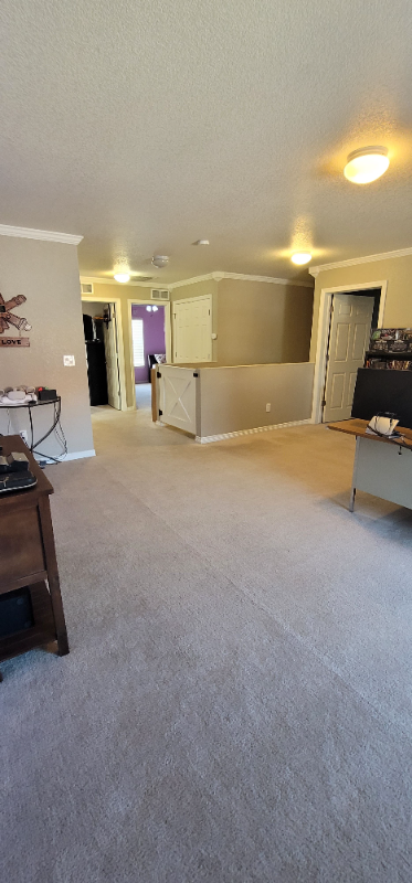 Building Photo - 9565 Castle Oaks Dr