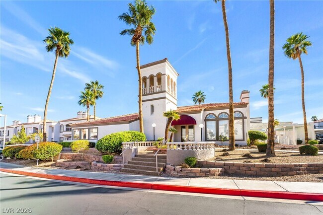 Building Photo - 3125 N Buffalo Dr