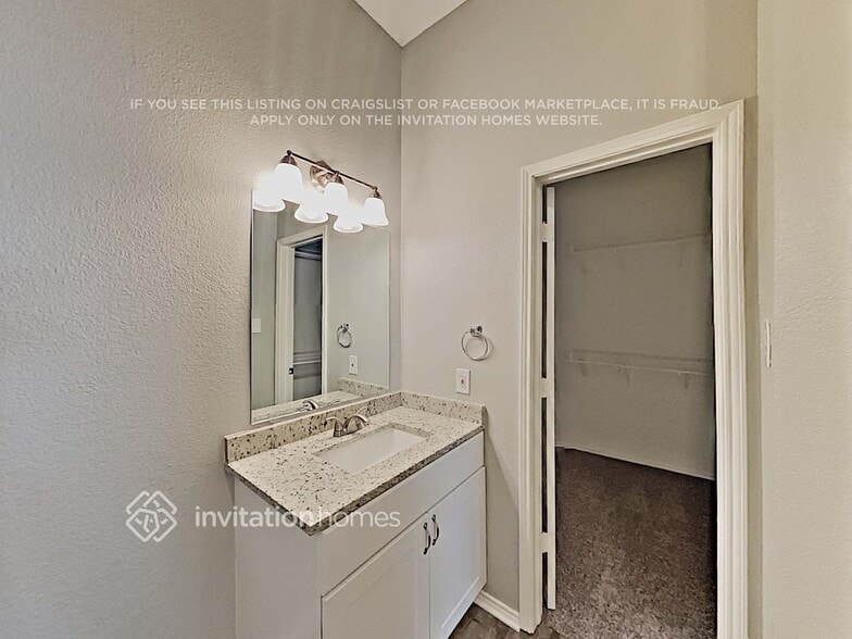 Building Photo - 5513 Spring Ridge Dr