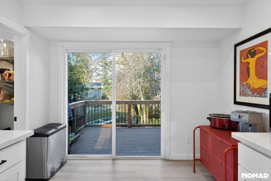 Building Photo - 10020 Wilkeson St S