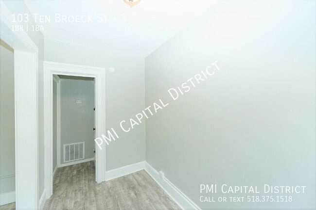 Building Photo - 103 Ten Broeck St