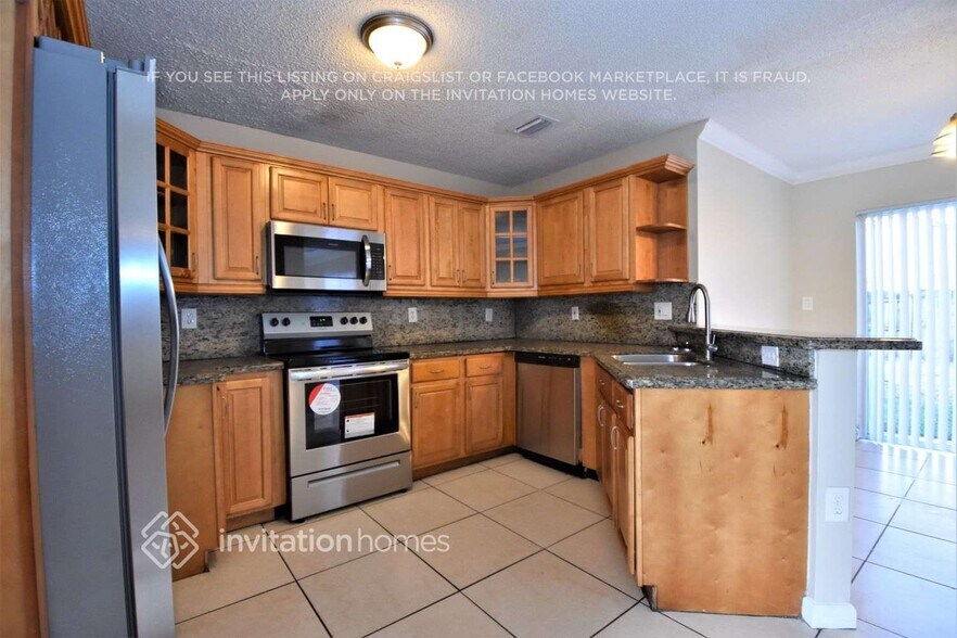 Building Photo - 5275 NW 186th Ln