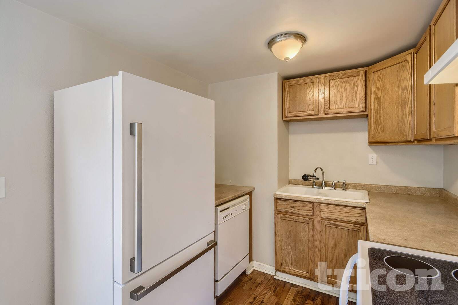 Building Photo - 185 N Harlan St