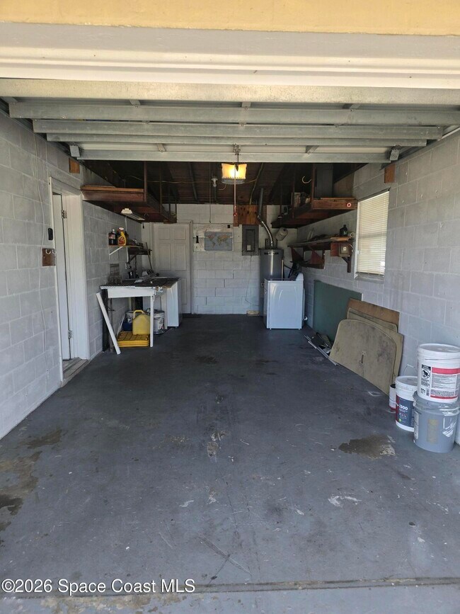 Building Photo - 910 S Orlando Ave