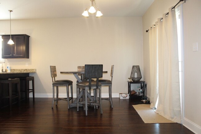 Building Photo - 205 Joyland Dr