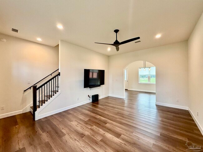 Building Photo - 4189 Soundpointe Dr