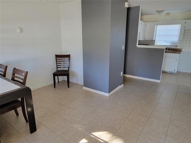 Building Photo - 3031 Herold Dr