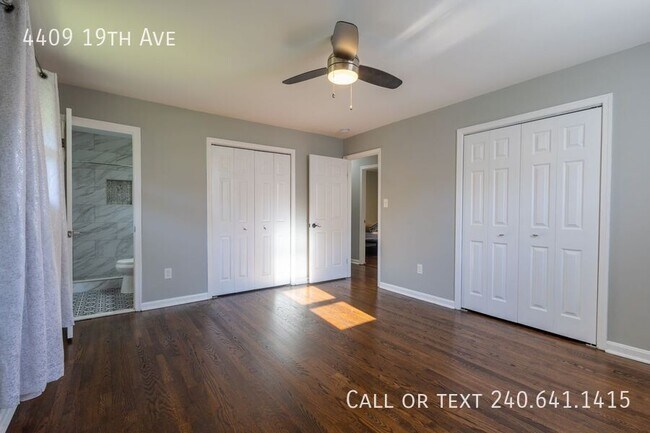 Building Photo - 4409 19th Ave