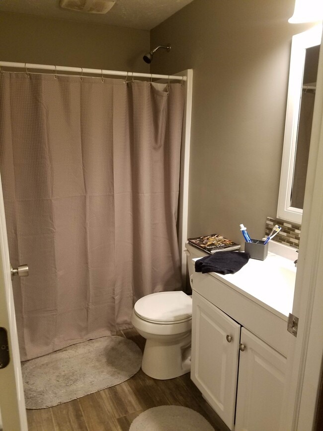 Building Photo - 6282 2nd Ave