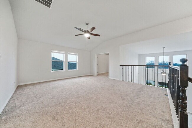 Building Photo - 19322 Amore Bluff