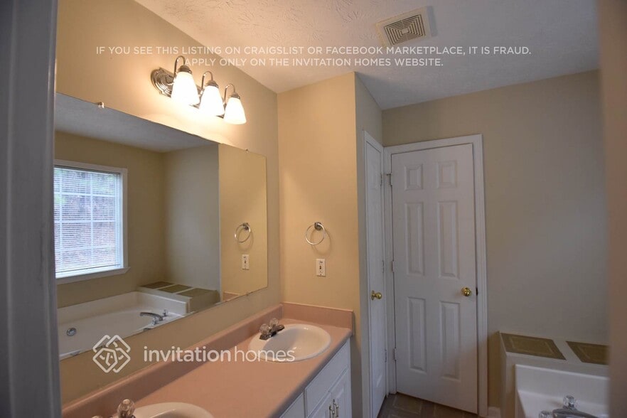 Building Photo - 345 Wild Turkey Ln