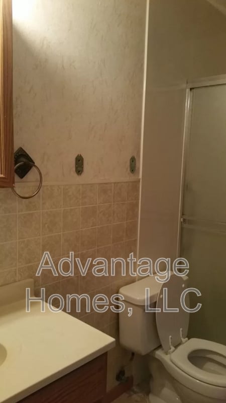 Building Photo - 7519 NW 84th Terrace