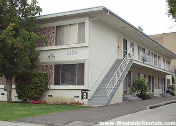 Building Photo - 3725 S Bentley Ave