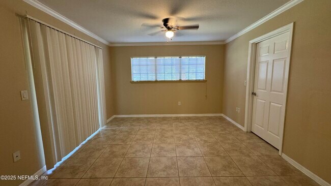 Building Photo - 10150 Belle Rive Blvd