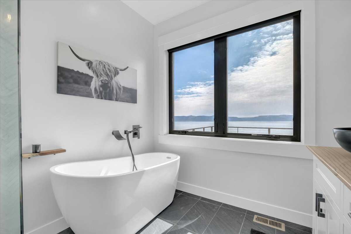 Building Photo - 1237 Sculpin Loop