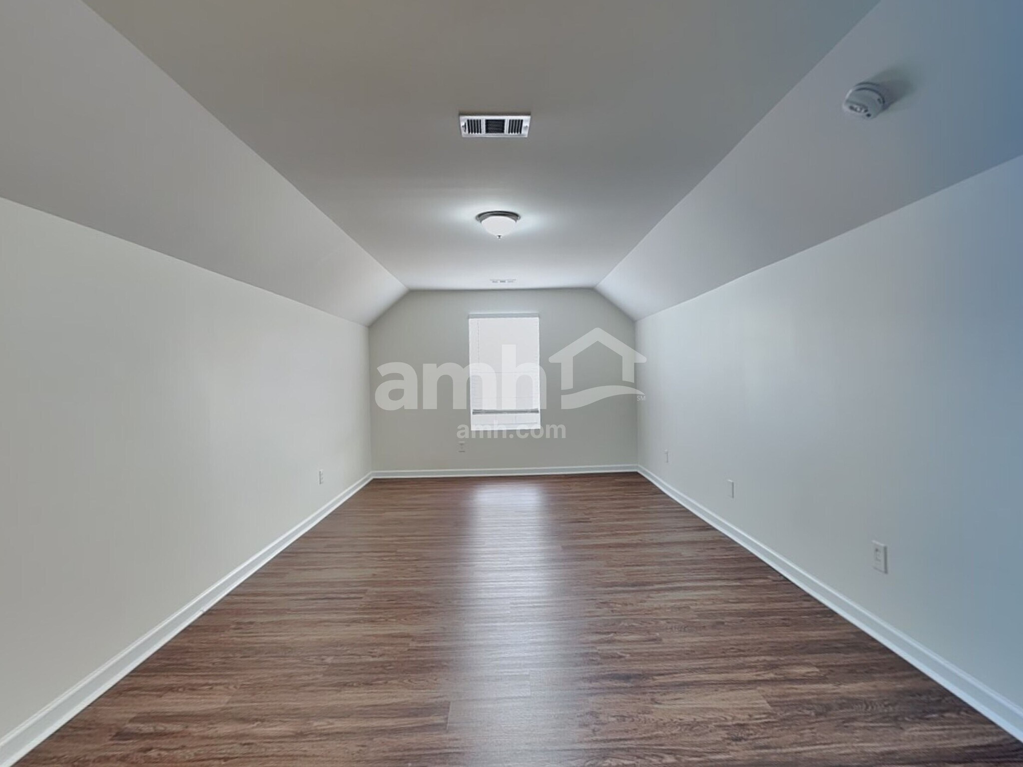 Building Photo - 1825 Beeson Park Ln