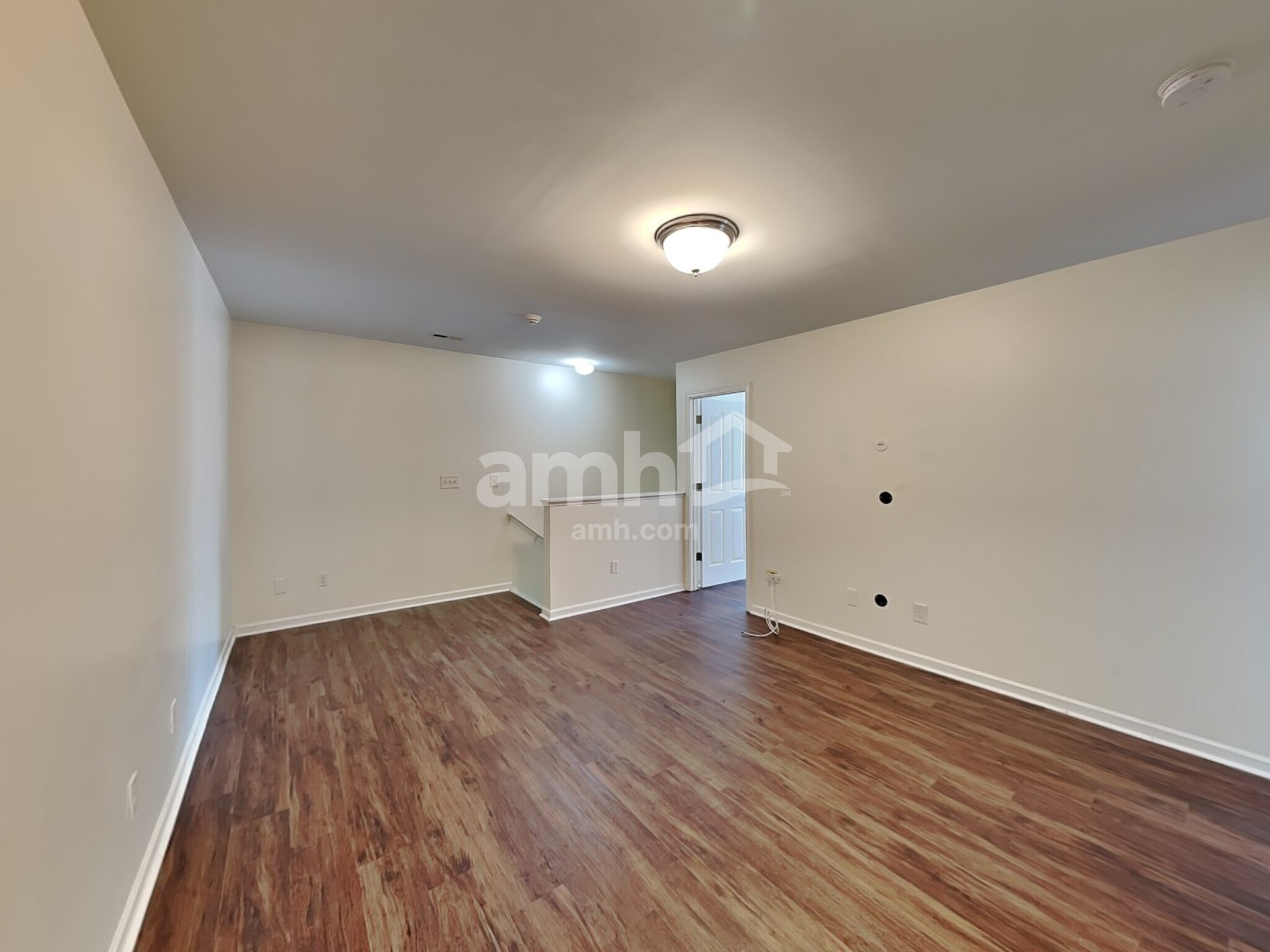 Building Photo - 1113 Garrison Rd