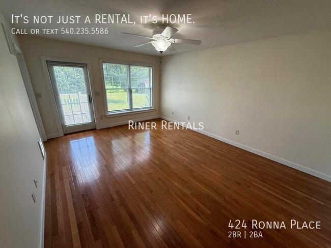 Building Photo - 424 Ronna Pl