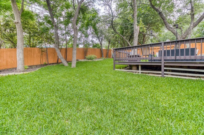 Building Photo - Beautiful Walker Ranch 2 Story Home. This location is fabulous, located off Bitters and Blanco