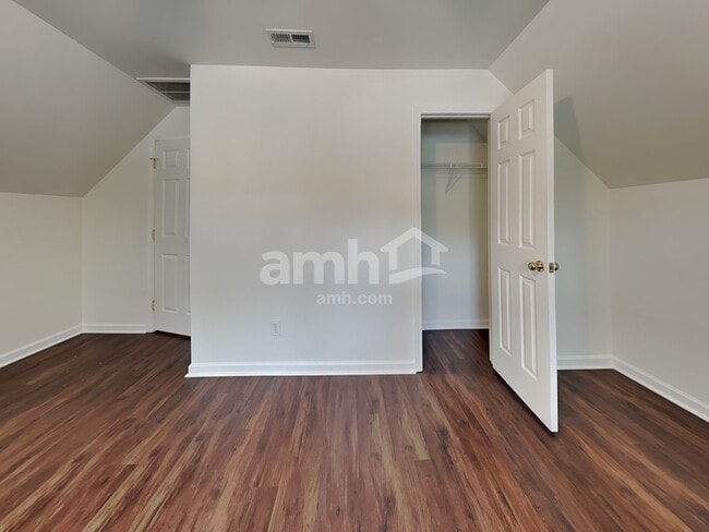 Building Photo - 5716 Keowee Way