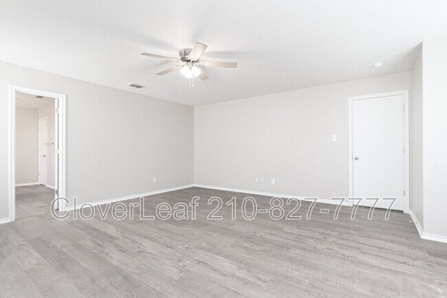 Building Photo - 129 Gatewood Bay