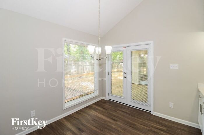 Building Photo - 5202 Wren Cove