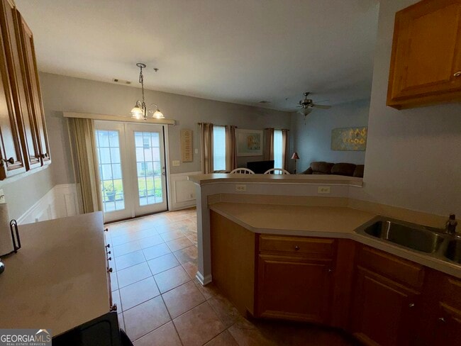 Building Photo - 121 Stonebridge Crossing