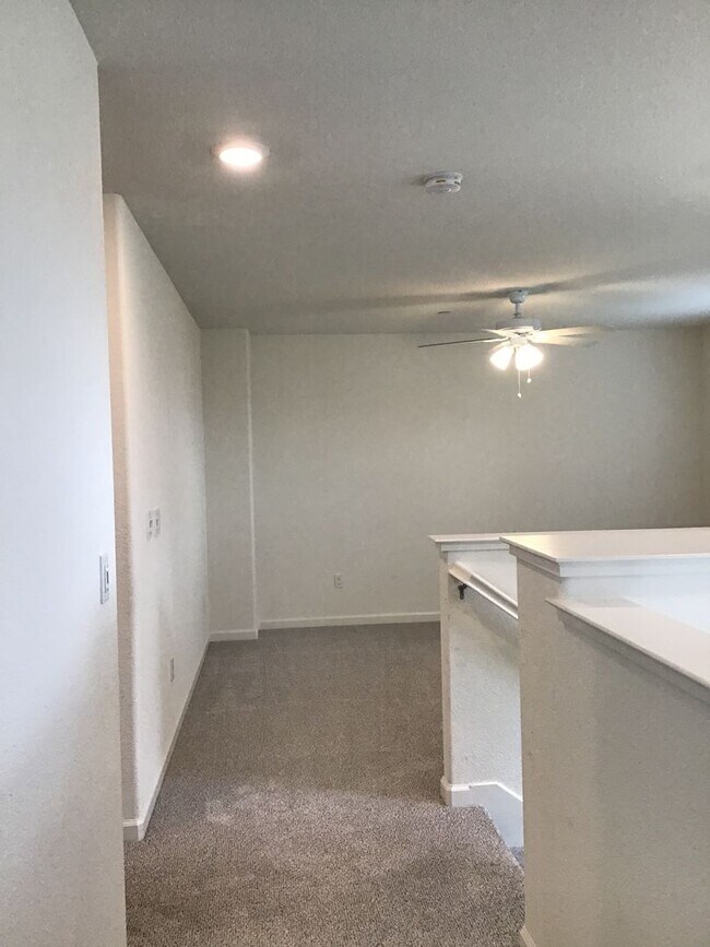 Building Photo - 7105 Encore Way