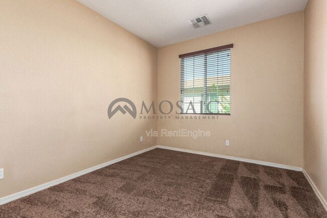 Building Photo - 7510 S 27th Way