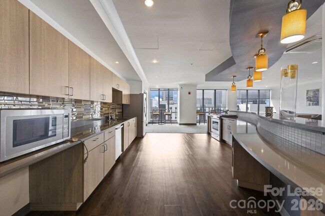 Building Photo - 222 S Caldwell St