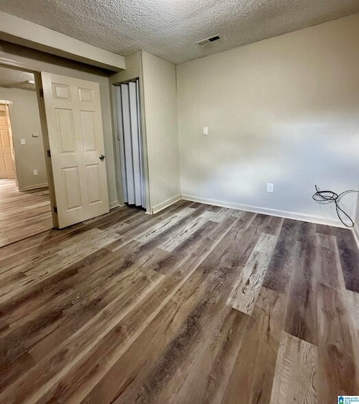 Building Photo - 7101 Naples Ave