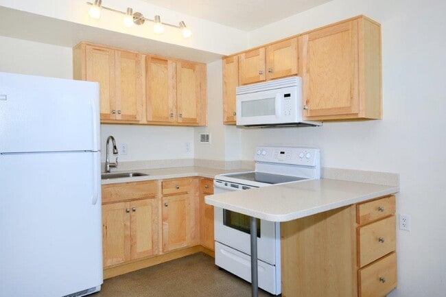 Building Photo - Herbert Residential