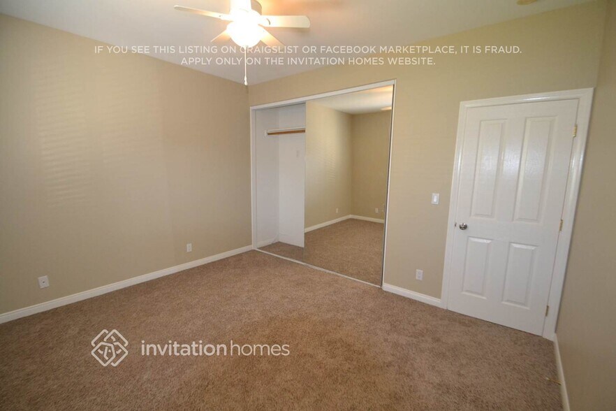 Building Photo - 113 E Bonita Dr