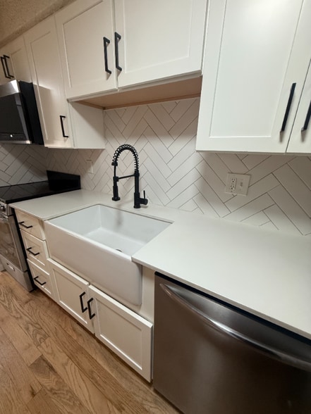 Building Photo - 331 Sherman St