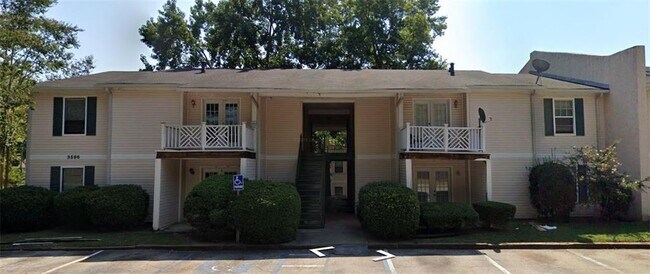 Primary Photo - 3595 Woodbriar Cir