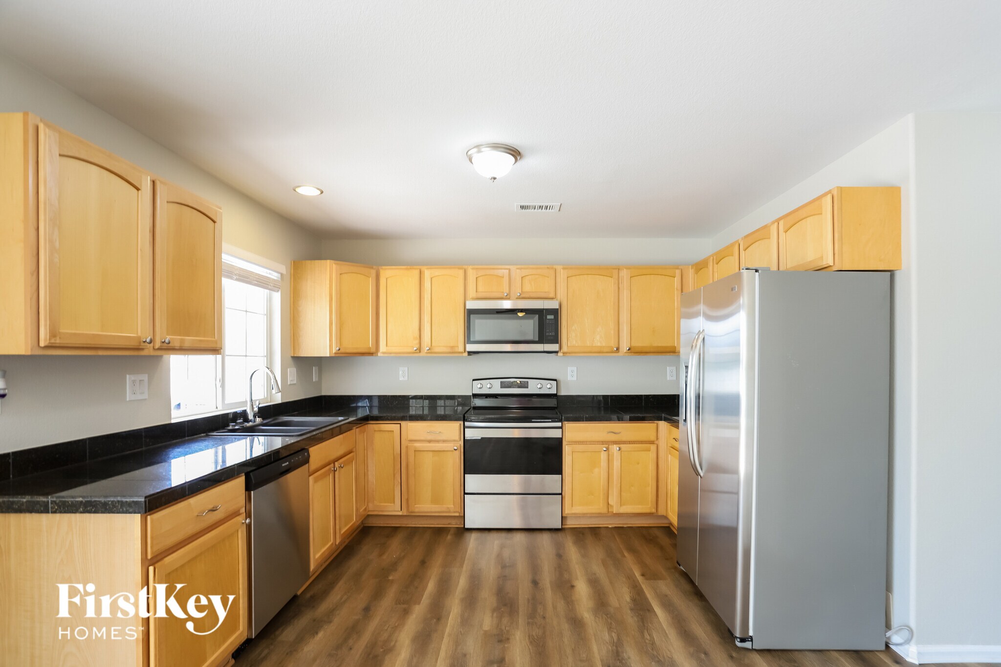 Building Photo - 5047 Orleans Ct