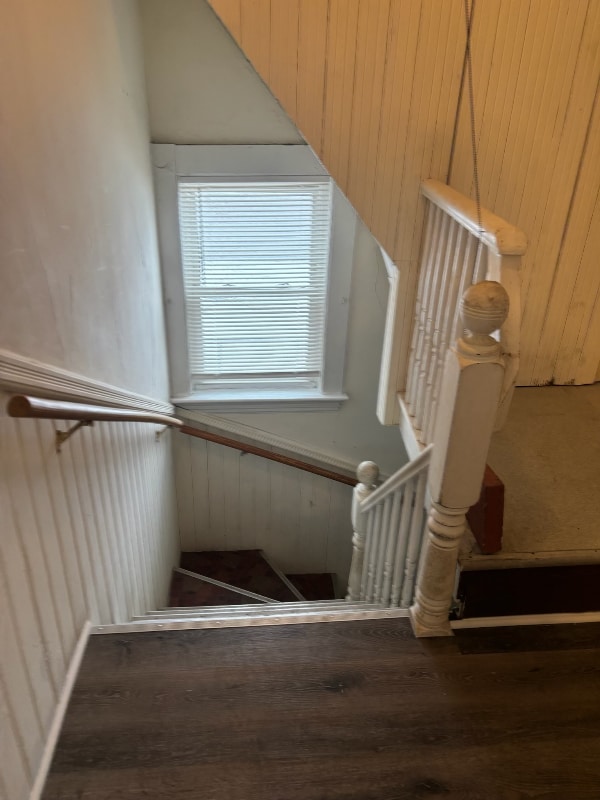 Building Photo - 59 E Pleasant St