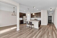Building Photo - 300 Colthorpe Ln