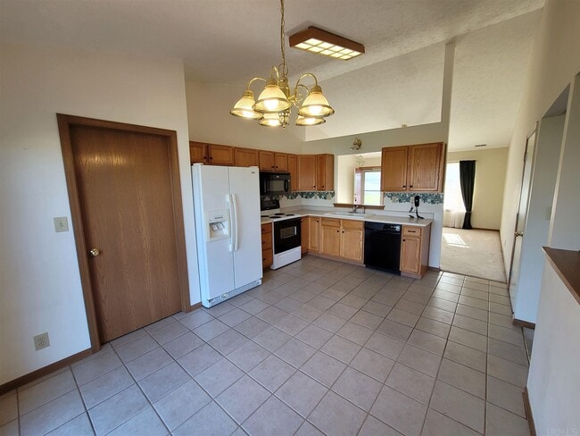 Building Photo - 312 Plantation Way